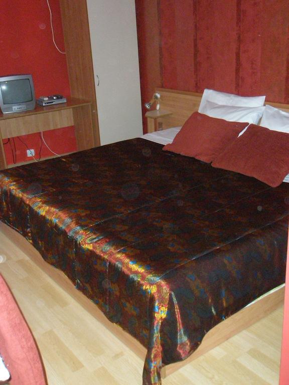 Family Hotel Kredo Sliven Eksteriør billede